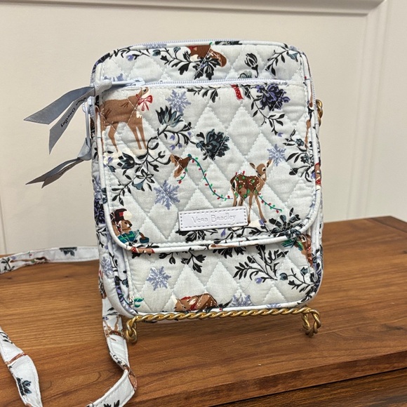 Vera Bradley Quilted Crossbody Bag - light blue with Floral and Deer Design - Picture 1 of 6